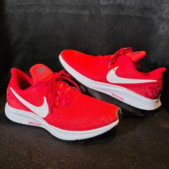 Nike Women's Red Running Shoes - Picture 1 of 9